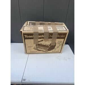 Chrome Reversible Toastmaster Toaster Oven Broiler 5230A Works Great And Clean